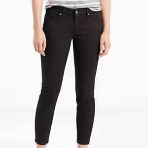 Black Levi jeans , 711 skinny size 28 L30